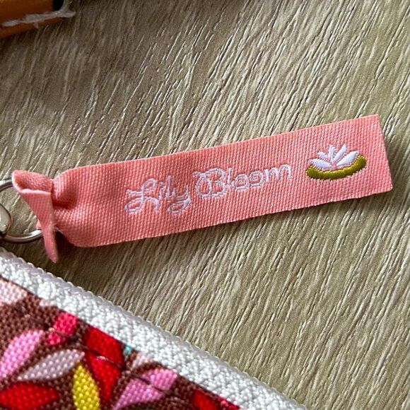 NWOT … LILY BLOOM “Be Mine” Purse / Wristlet And/Or Clutch - Picture 3 of 4